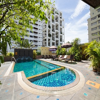 WORABURI SUKHUMVIT HOTEL & RESORT